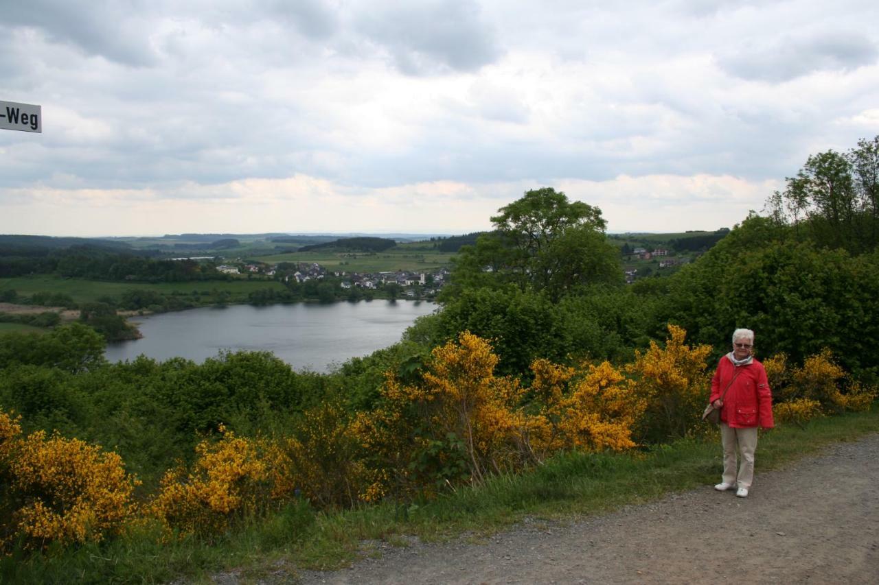 Location Panoramagreen Burg Reuland Exteriér fotografie